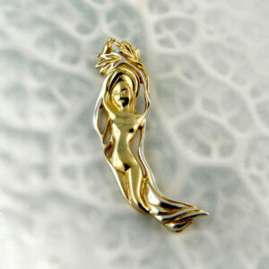 Gold Tree Coat Pin Brooch Broche,Art nouveau pin,Tree spirit small sculpture,14k gold brooch,sculpture lalique jewelry,Artistic Scarf pin
